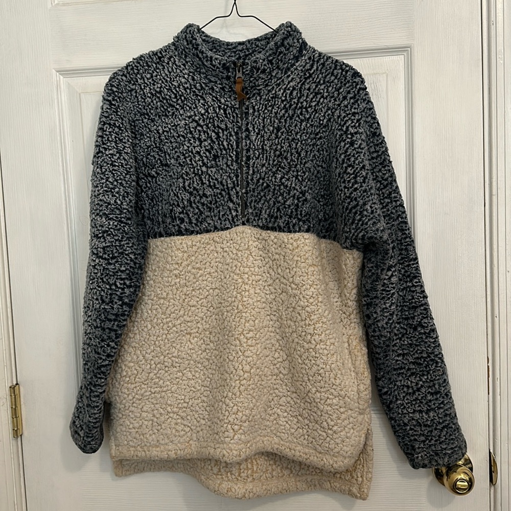 Polyester quarter zip